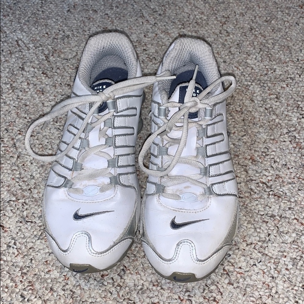 Nike shox